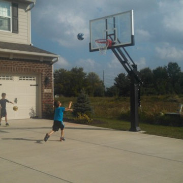 Meribeth Y's Pro Dunk Platinum Basketball System on a 35x25 in Avon, IN