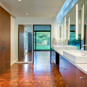 Masterbath vanity