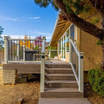 Palo Alto Deck