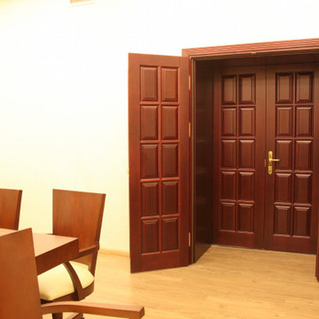 Дирекция спортивного комплекса «Лужники», комната для переговоров.