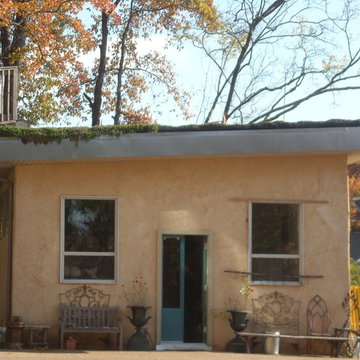Noll St. Straw bale