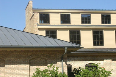 Inspiration for an exterior home remodel in Chicago