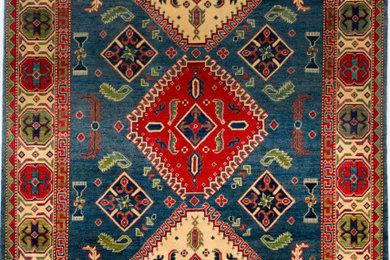 Handmade Uniquely crafted Knotted Carpets & Rugs