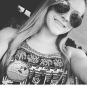 Nikki Ouellette's photo