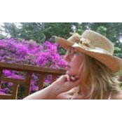 Michelle Bustamante's photo