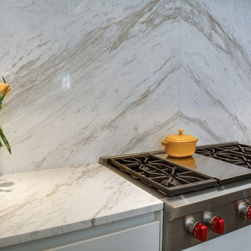Crema Calacatta Kitchen