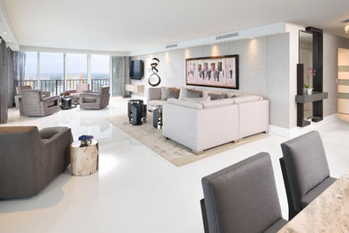 Inspiration for a contemporary home design remodel in Miami