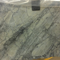 Super White(Quarzite) - Kitchen Countertops