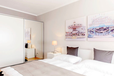 ミュンヘンにあるコンテンポラリースタイルのおしゃれな寝室