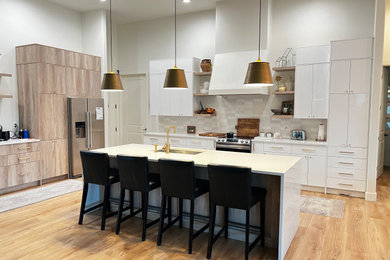 Inspiration for a kitchen remodel in Tampa