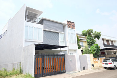 KM House