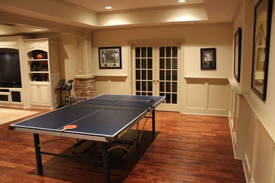 This is an example of a traditional basement in Atlanta.