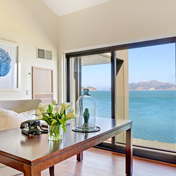 Spectacular Bayfront Home