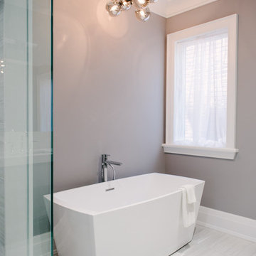CLEAN AND CONTEMPORARY