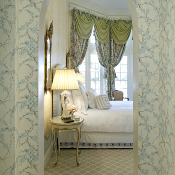 Decorating with Carpets: Bedrooms