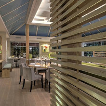 Entrance Divider