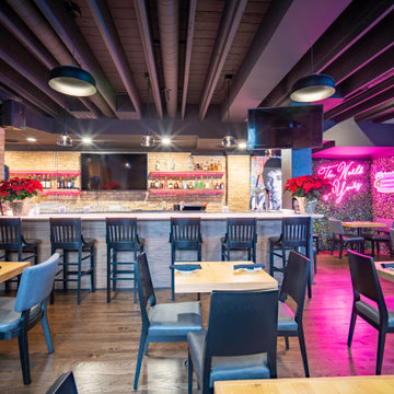 Restaurant/Bar