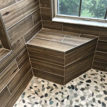 Zero entry, shower curb, barrier free Master shower