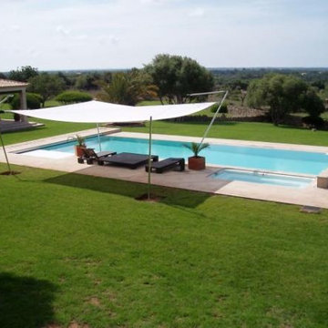 Voiles d'ombrage espaces piscines