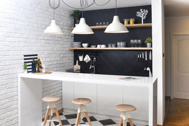 Inspiration for a modern kitchen remodel in Toronto