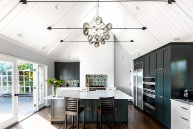 Kitchen - contemporary kitchen idea in Seattle