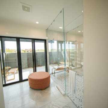 Luxury Desert Retreat - Master Bathroom