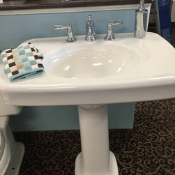 Groton, CT Showroom - Bathroom Sinks