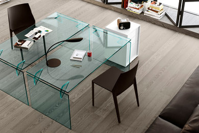 Bright Table