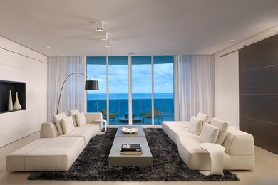 This is an example of a living room in Miami.