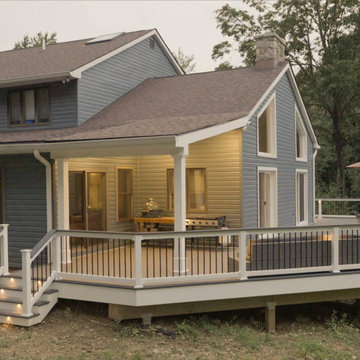 Wraparound Deck