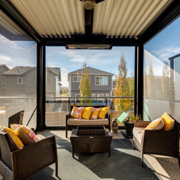Upper Deck StruXure Pergola and Lower Walkout with Phantom motorized Screens