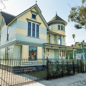 The Cole Mansion - 1897 Queen Anne Victorian in Highland Park