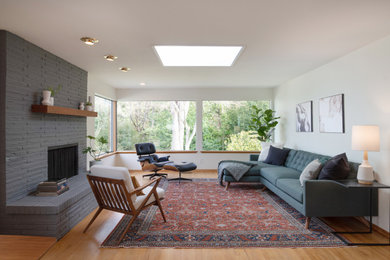 Inspiration for a 1950s living room remodel in Seattle