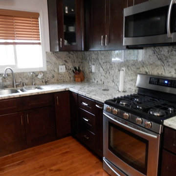 Espresso Kitchen Cabinets Wood Floor