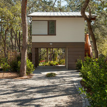 INLAW DRIVE IN/ --- GARAGE HOUSE