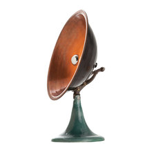 desk lamp