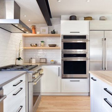 Open Airy Kitchen