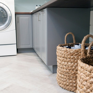 A Stylish and Functional Laundry Room