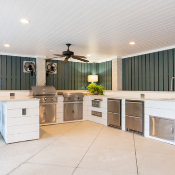 Sullivan's Island Home: Outdoor Kitchen