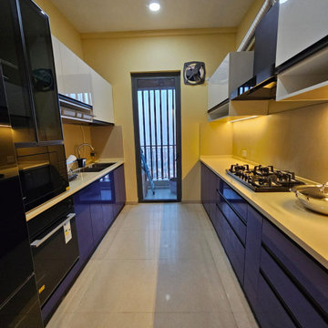 High-Gloss PU Finish Modular Kitchen | Tata 88 East, Kolkata