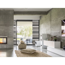 Max's Kitchen window treatments
