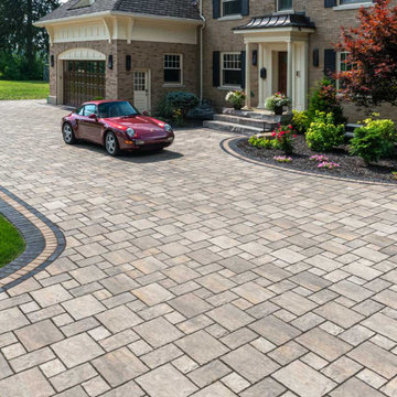 Georgian Beauty - Driveway & Front Entrance