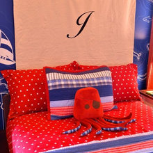 caidens room