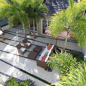 Vero Beach Courtyard