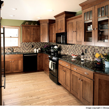 Showplace Cabinets - Kitchen