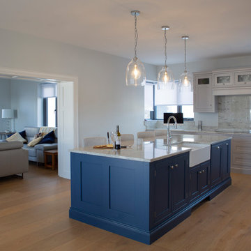 Hampton Shaker In-Frame