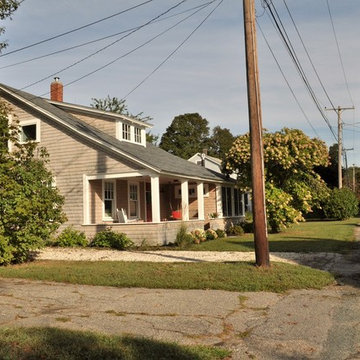 Touisset Small-House Renovation/Addition