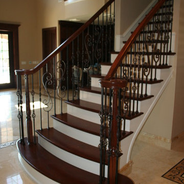 Box Newel & Spiral Volute Hybrid Theme