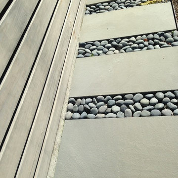 Bluestone with Riverrock