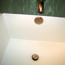 Corian Custom Tub Using the Color Verde (Glacier White in Tub) - Bathtubs